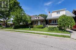 1160 ELM AVENUE | Windsor Ontario | Slide Image Four