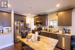 1160 ELM AVENUE | Windsor Ontario | Slide Image Eight