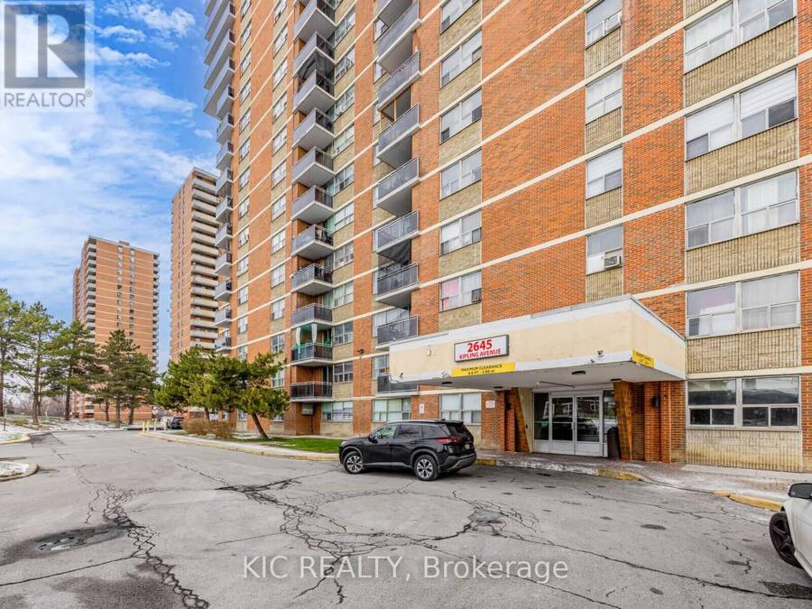 403 - 2645 KIPLING AVENUE, Toronto, Ontario M9V 3S6