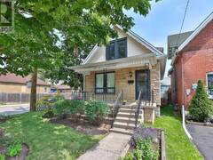 487 DUNSMURE ROAD Hamilton Ontario, L8H 1G8