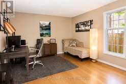 1080 QUAKER ROAD | Fonthill Ontario | Slide Image Ten