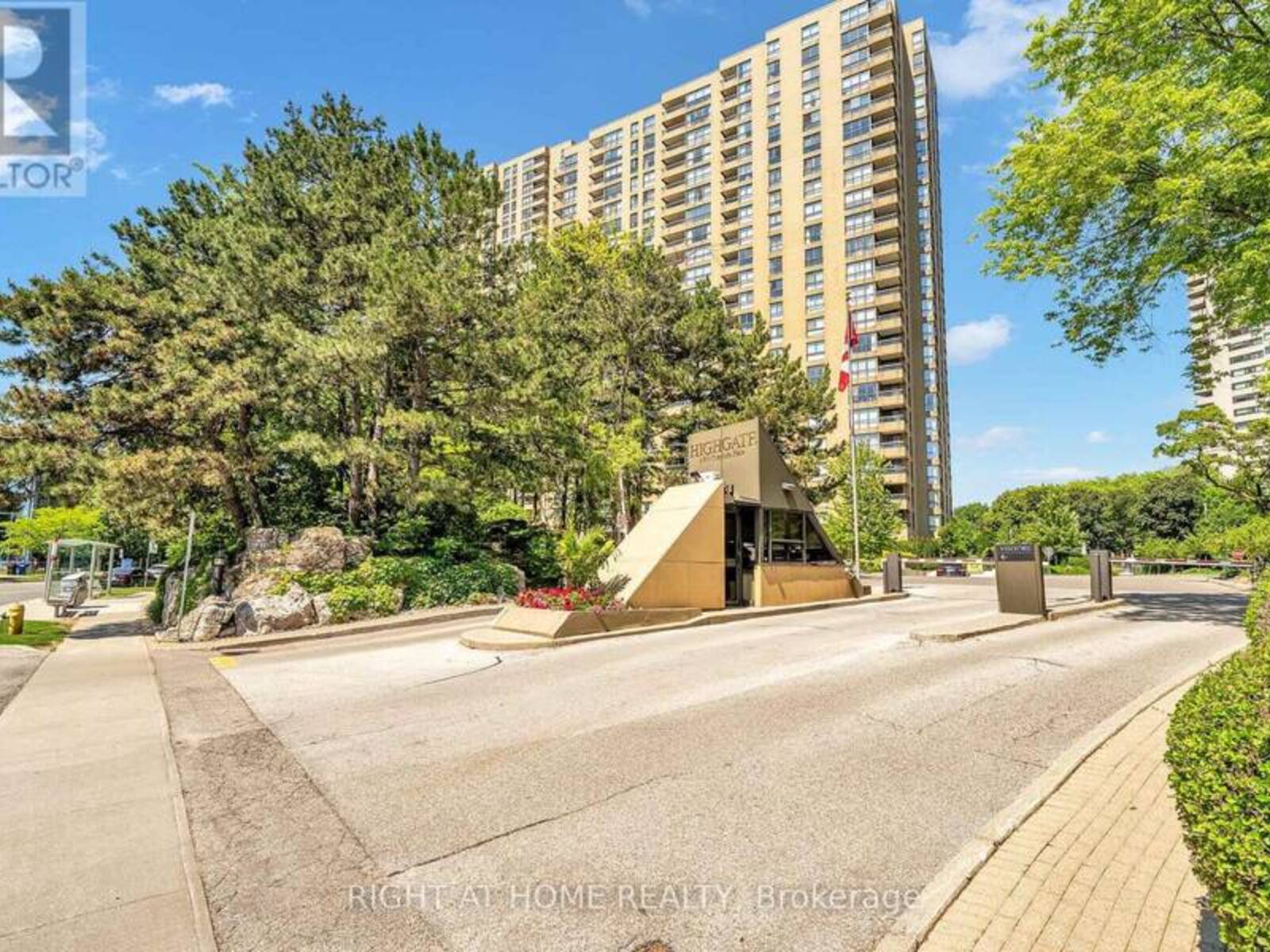 1801 - 1 CONCORDE PLACE, Toronto, Ontario M3C 3K6