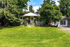 2147 GOVERNORS ROAD | Hamilton Ontario | Slide Image One