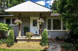 2147 GOVERNORS ROAD | Hamilton Ontario | Slide Image Three