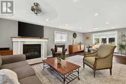 2147 GOVERNORS ROAD | Hamilton Ontario | Slide Image Four