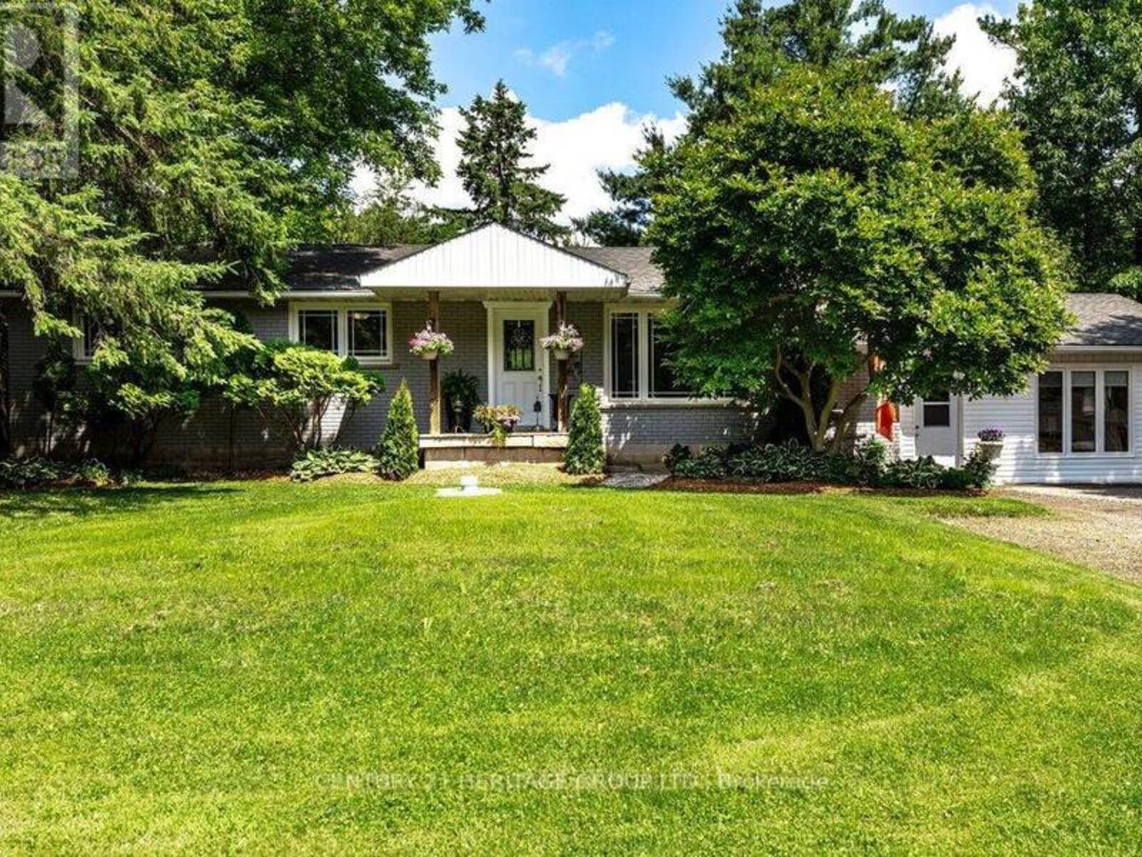 2147 GOVERNORS ROAD, Hamilton, Ontario L0R 1J0