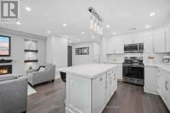 9 TYNEVALE DRIVE | Toronto Ontario | Slide Image Thirteen