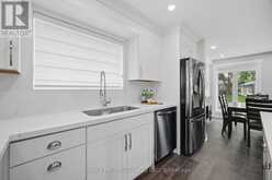 9 TYNEVALE DRIVE | Toronto Ontario | Slide Image Sixteen