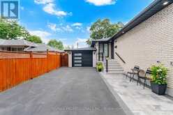 9 TYNEVALE DRIVE | Toronto Ontario | Slide Image Four
