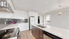 3151 MINTWOOD CIRCLE | Oakville Ontario | Slide Image Ten