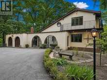 2194 LOWER BASE LINE | Oakville Ontario | Slide Image Two