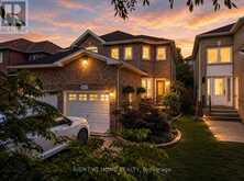 267 PINNACLE TRAIL | Aurora Ontario | Slide Image Thirty-four