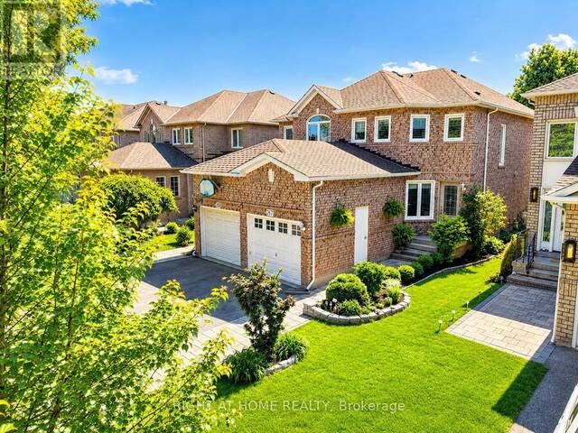 267 PINNACLE TRAIL Aurora Ontario, L4G 7G4 - 3 Bedrooms Home For Sale
