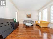 35 YORKDALE CRESCENT | Toronto Ontario | Slide Image Seven