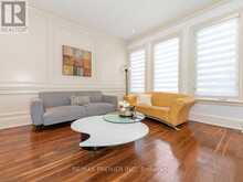 35 YORKDALE CRESCENT | Toronto Ontario | Slide Image Eight