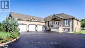 16 WASAGA SANDS DRIVE | Wasaga Beach Ontario | Slide Image Six