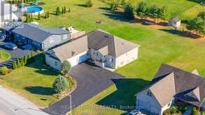 16 WASAGA SANDS DRIVE | Wasaga Beach Ontario | Slide Image Six