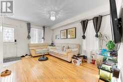 46 ODOARDO DI SANTO CIRCLE | Toronto Ontario | Slide Image Nine