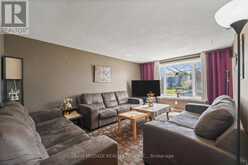 79 LOCHEED DRIVE | Hamilton Ontario | Slide Image Nine