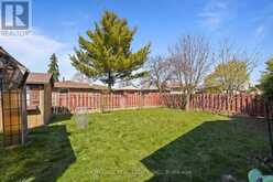 79 LOCHEED DRIVE | Hamilton Ontario | Slide Image Thirty-six