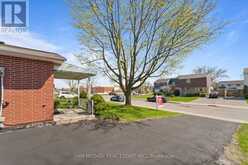 79 LOCHEED DRIVE | Hamilton Ontario | Slide Image Forty-two
