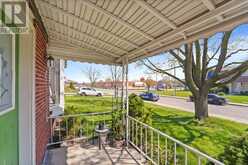 79 LOCHEED DRIVE | Hamilton Ontario | Slide Image Forty-three