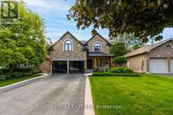 8 BRENT ROAD | East Gwillimbury Ontario | Slide Image Three
