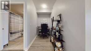 910 - 349 RATHBURN ROAD W | Mississauga Ontario | Slide Image Seventeen