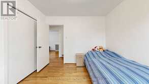86 BRIAN DRIVE | Toronto Ontario | Slide Image Nineteen
