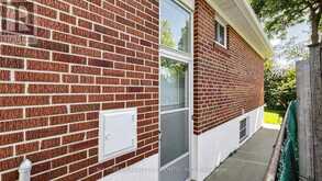 86 BRIAN DRIVE | Toronto Ontario | Slide Image Thirty-six