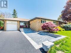 37 SUBURBAN DRIVE Mississauga Ontario, L5N 1G8