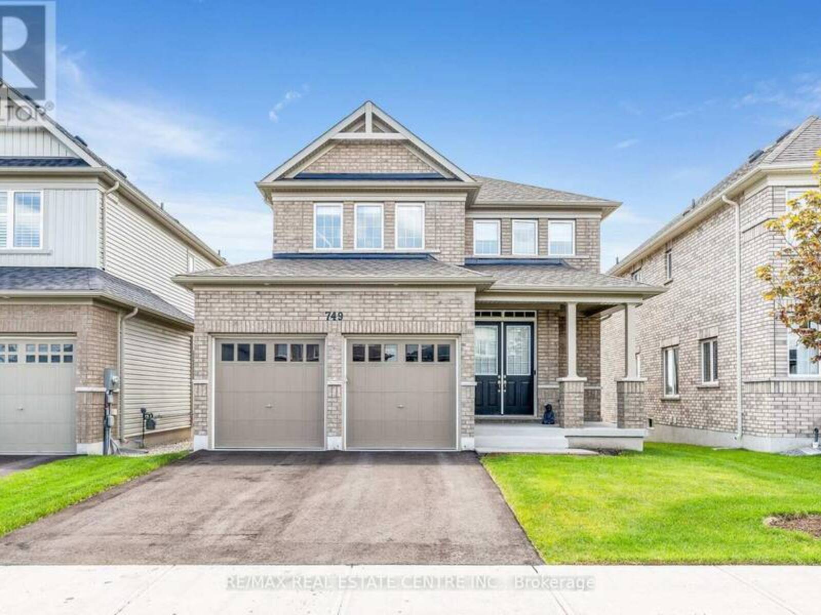 749 GILMOUR CRESCENT, Shelburne, Ontario L9V 3X2