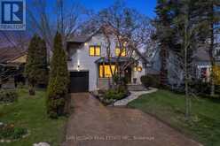 130 LAKE PROMENADE | Toronto Ontario | Slide Image Two