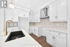 24 - 675 VICTORIA ROAD N | Guelph Ontario | Slide Image Nine