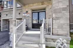 58 SHEPHERD DRIVE | Barrie Ontario | Slide Image Four