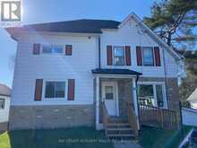 62 OTTAWA STREET | South Algonquin Ontario | Slide Image Thirty-eight