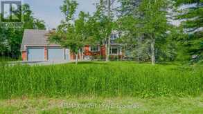 9992 HWY 12 HIGHWAY | Coldwater Ontario | Slide Image Eight