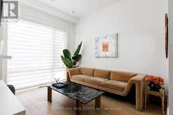 8 NORA ROAD | Toronto Ontario | Slide Image Sixteen
