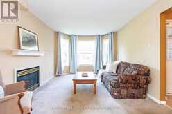 230 MARY ANNE DRIVE | Barrie Ontario | Slide Image Thirteen