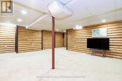 230 MARY ANNE DRIVE | Barrie Ontario | Slide Image Thirty-one