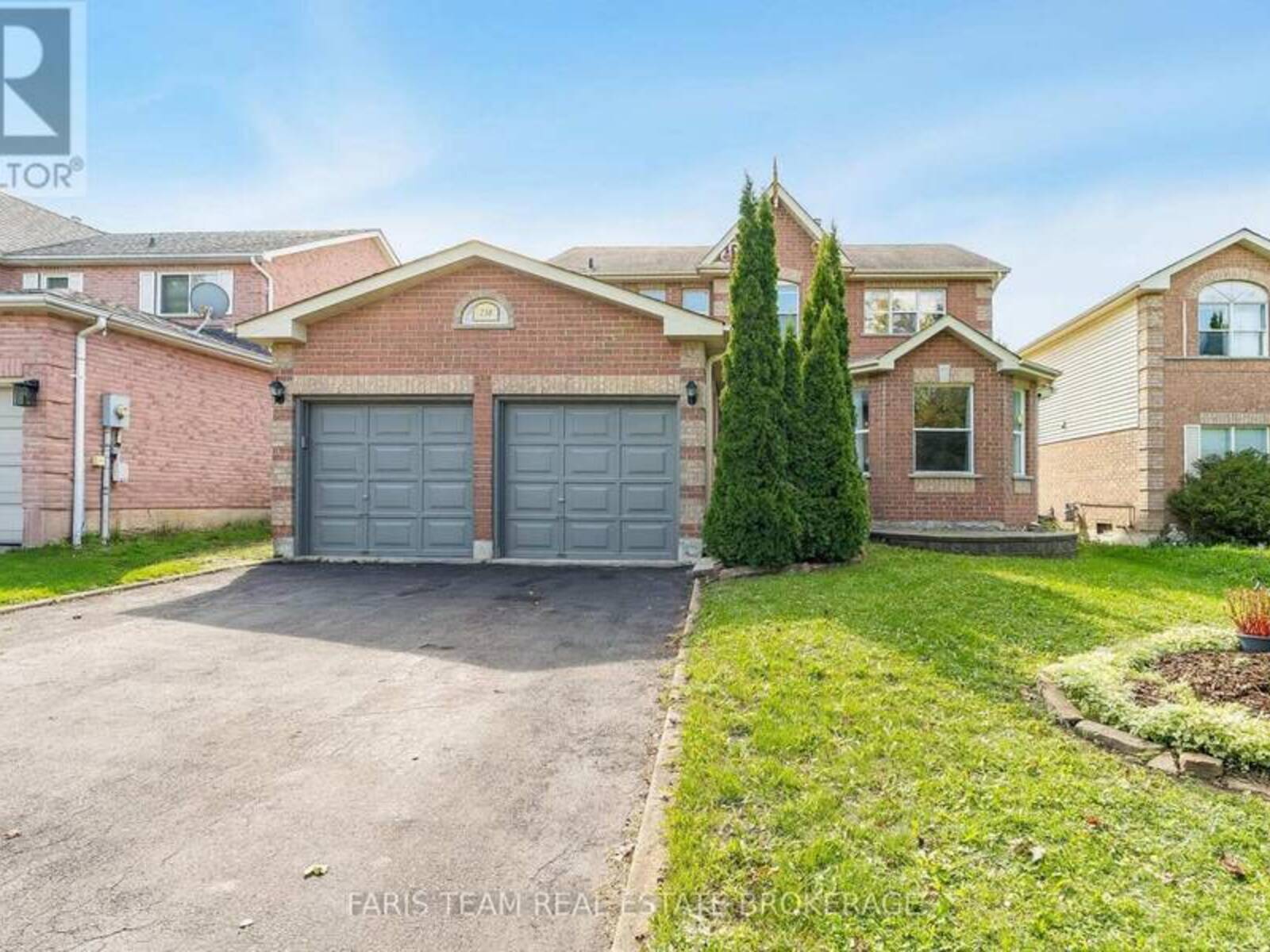 230 MARY ANNE DRIVE, Barrie, Ontario L4N 7R2