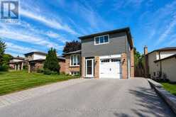 36 RIDGEWAY AVENUE | Barrie Ontario | Slide Image Three