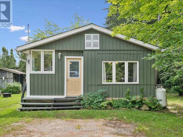 127 CEDAR CRESCENT Fergus Ontario, N1M 2W5 - 3 Bedrooms Home For Sale