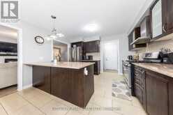 121 CRAFTER CRESCENT | Hamilton Ontario | Slide Image Ten