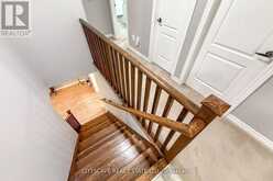 121 CRAFTER CRESCENT | Hamilton Ontario | Slide Image Nineteen