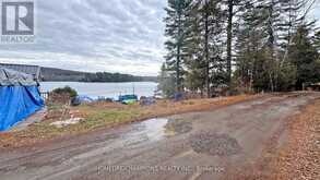 1038 PIKE LANE | Haliburton Ontario | Slide Image Nine
