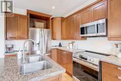 67 NEWCOMBE ROAD | Dundas Ontario | Slide Image Sixteen