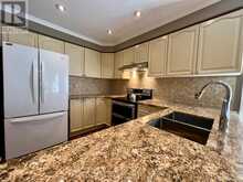 47 LOOKER DRIVE | Barrie Ontario | Slide Image Twelve