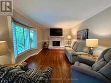 47 LOOKER DRIVE | Barrie Ontario | Slide Image Sixteen