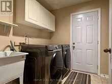 47 LOOKER DRIVE | Barrie Ontario | Slide Image Twenty-three